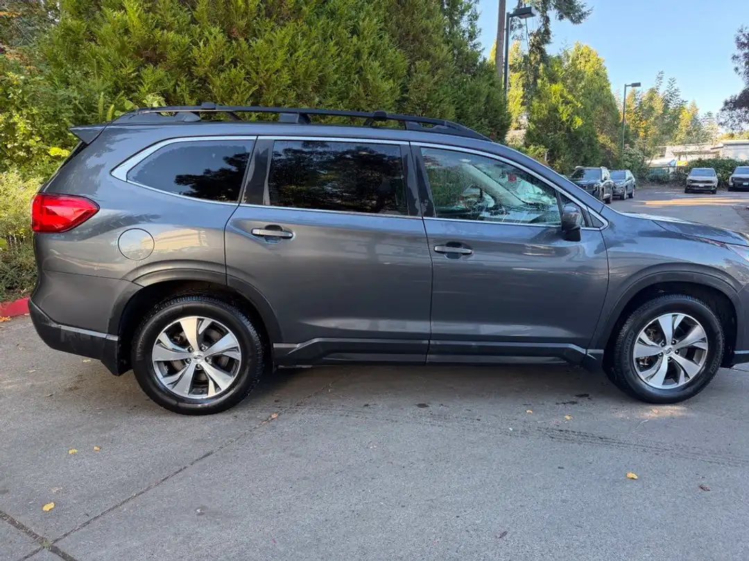 2019 Subaru Ascent Premium - Image 2