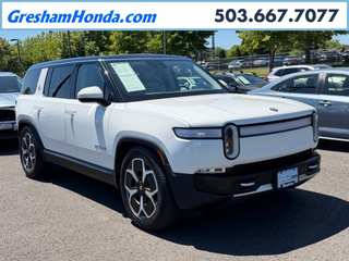 2024 Rivian R1S Adventure