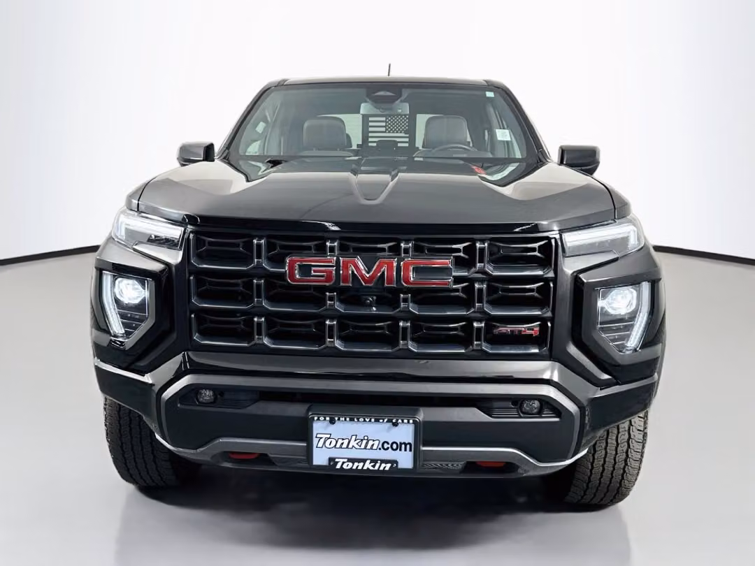 2024 GMC Canyon AT4 - Image 3
