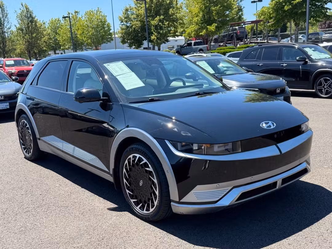 2023 Hyundai Ioniq 5 Limited - Image 2