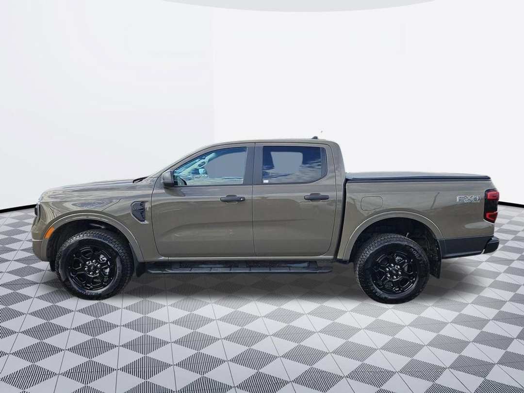 2025 Ford Ranger XLT - Image 2