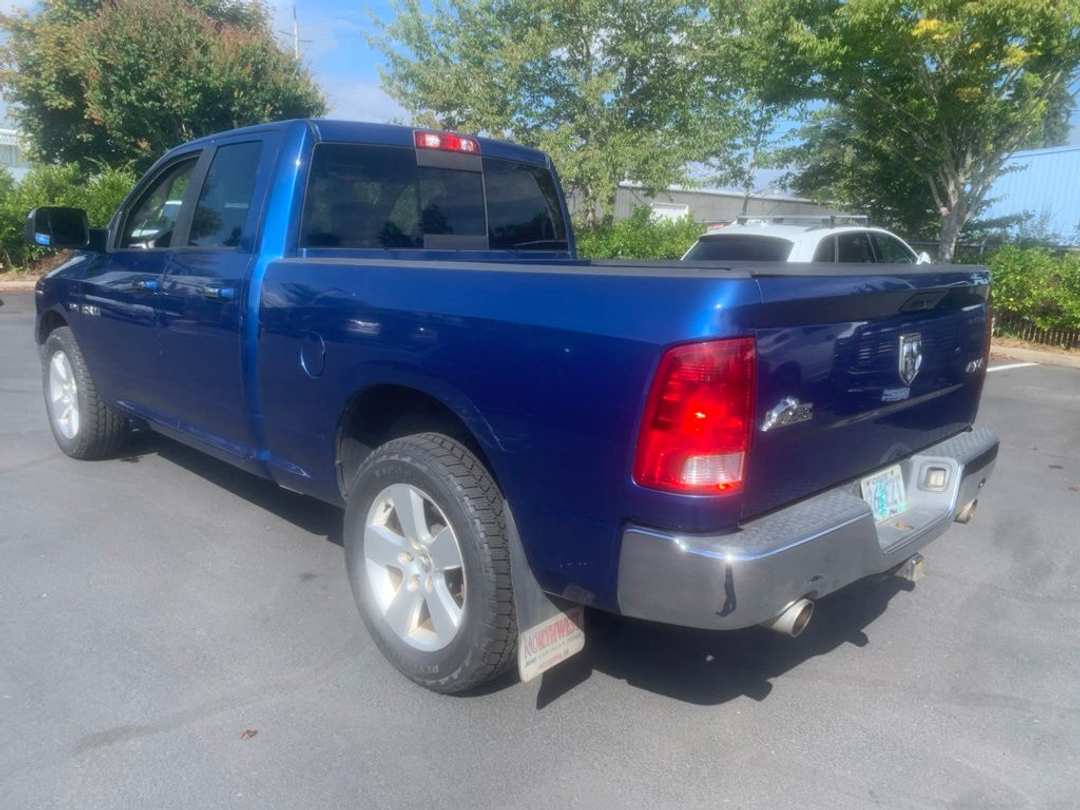 2010 Ram 1500 SLT - Image 2
