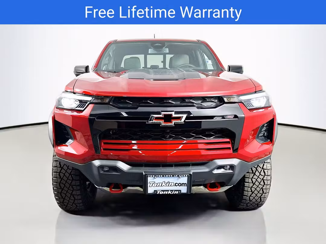 2026 Chevrolet Colorado ZR2 - Image 2