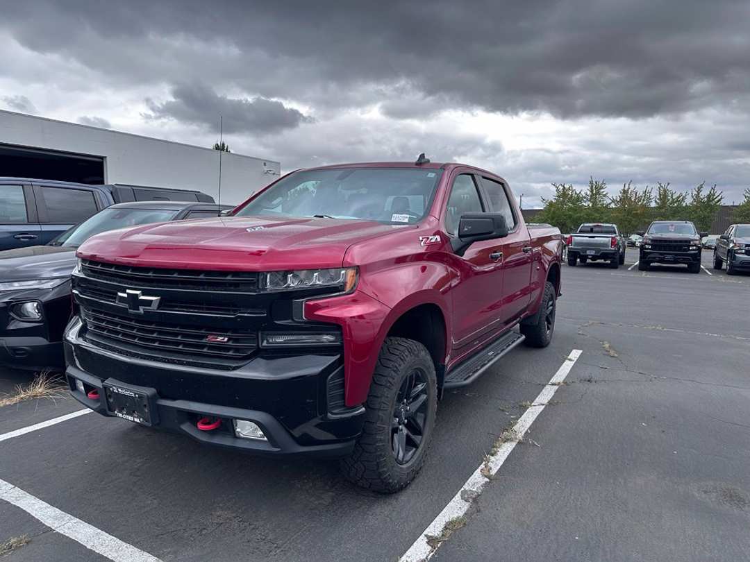2021 Chevrolet Silverado 1500 LT Trail Boss - Image 3