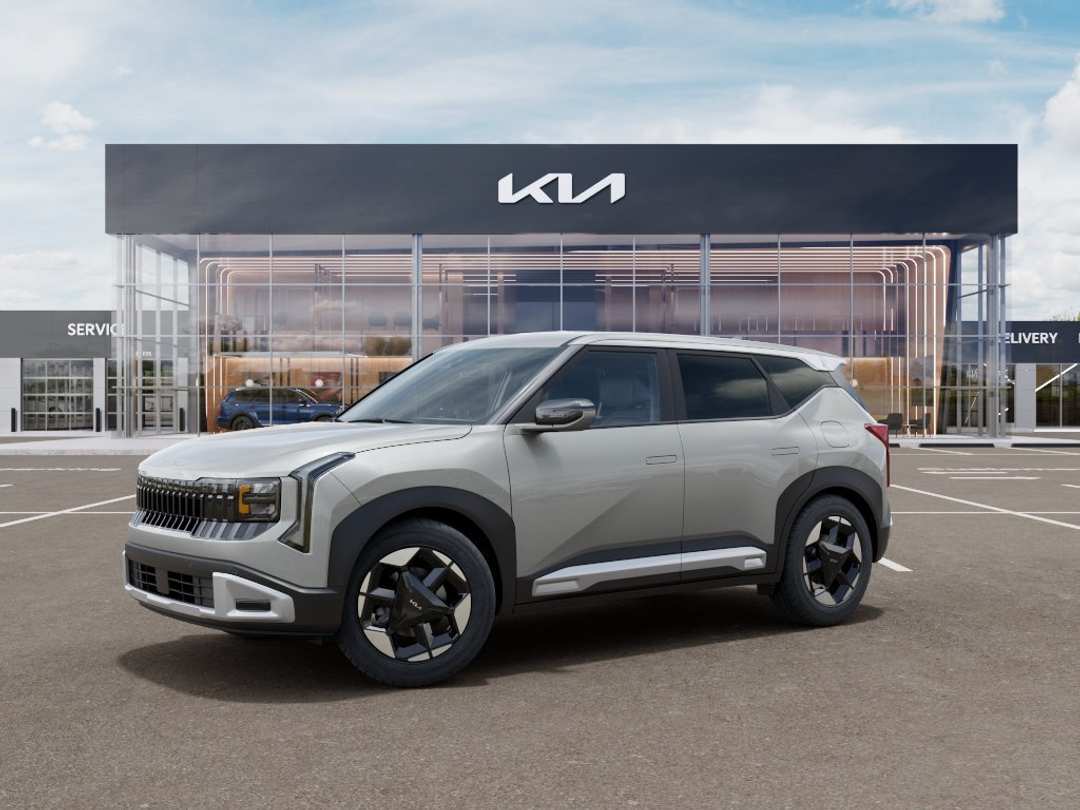 2027 Kia Seltos S - Image 3
