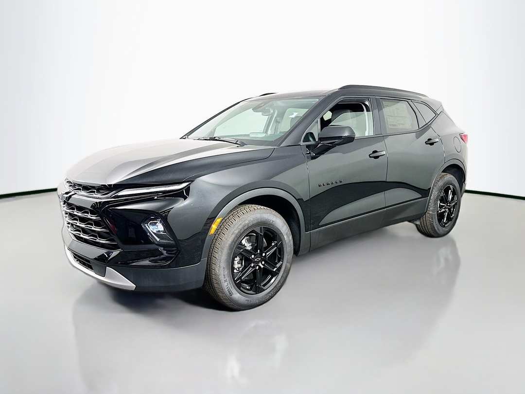 2026 Chevrolet Blazer LT - Image 3