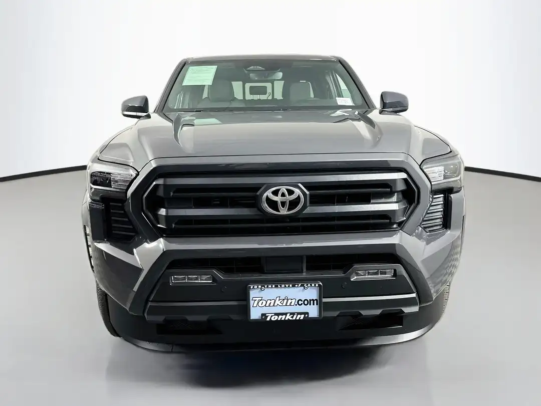 2026 Toyota Tacoma SR5 - Image 2