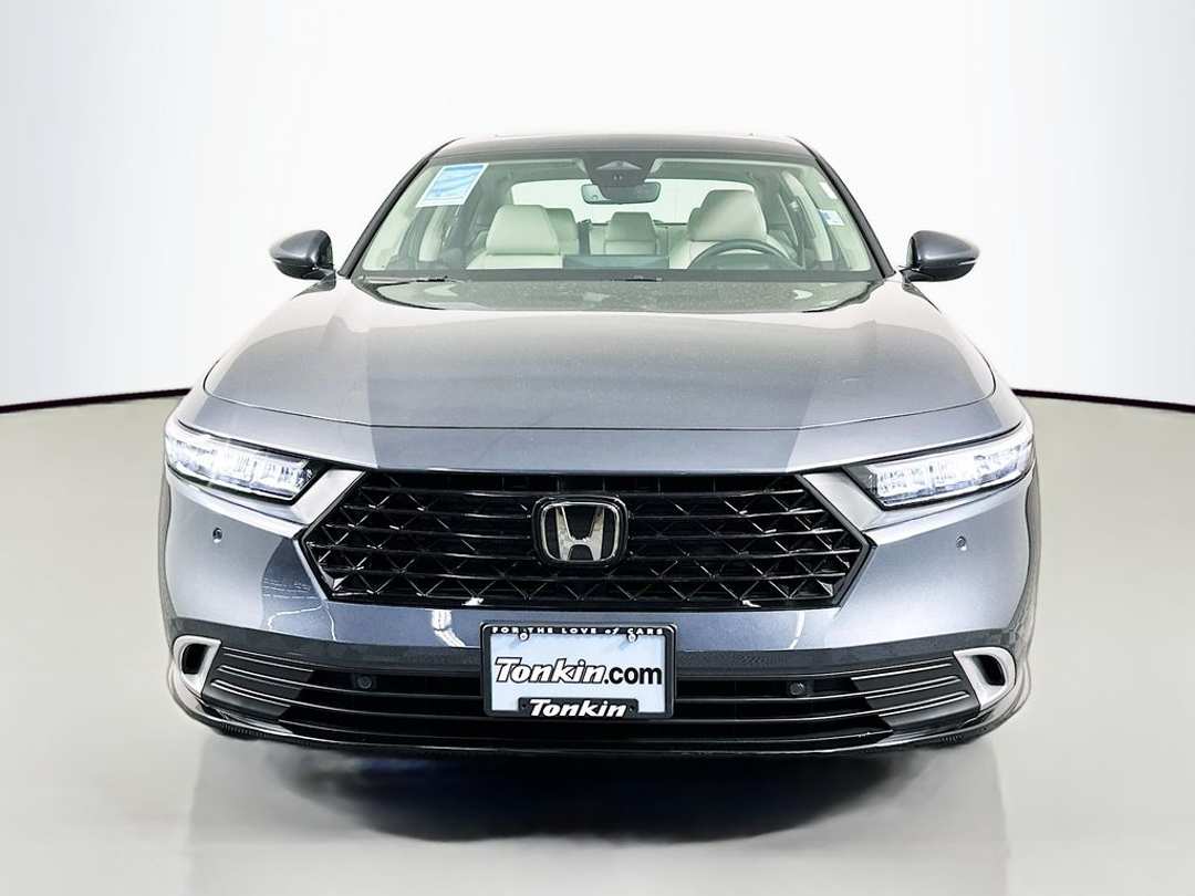 2026 Honda Accord Hybrid Touring - Image 2