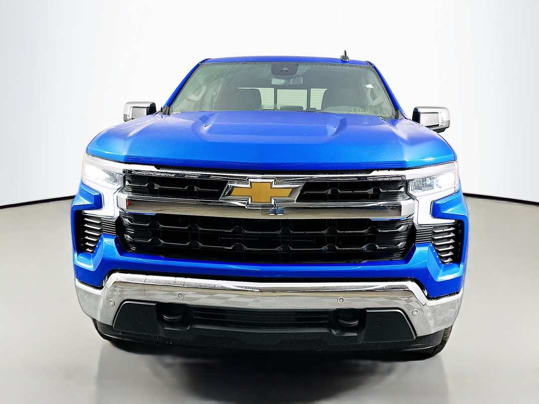 2026 Chevrolet Silverado 1500 LT - Image 2