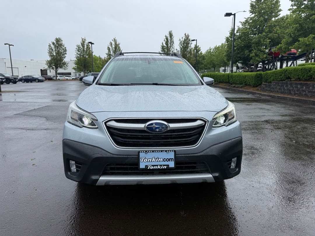 2021 Subaru Outback Limited - Image 2