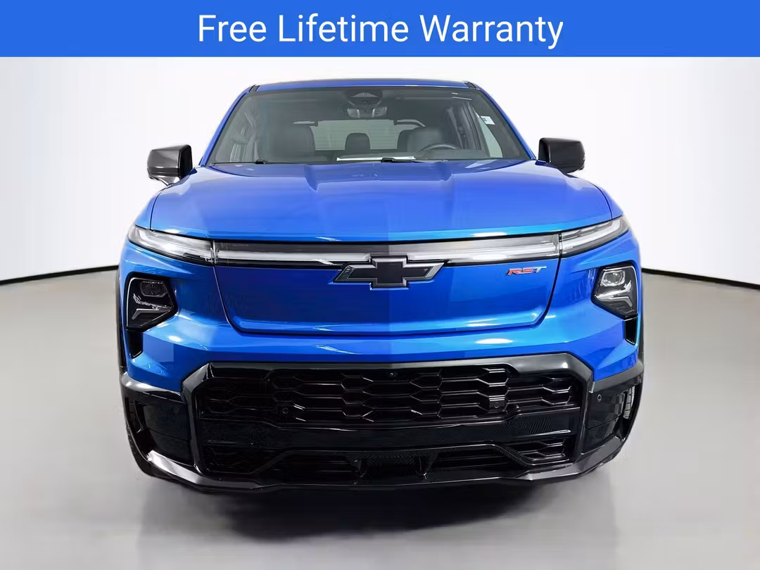 2025 Chevrolet Silverado Ev RST - Image 2