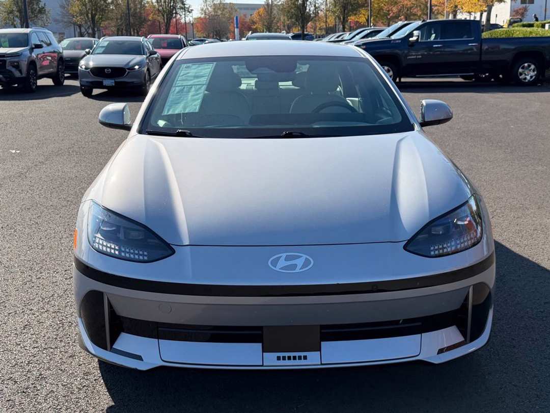 2025 Hyundai Ioniq 6 SEL - Image 3