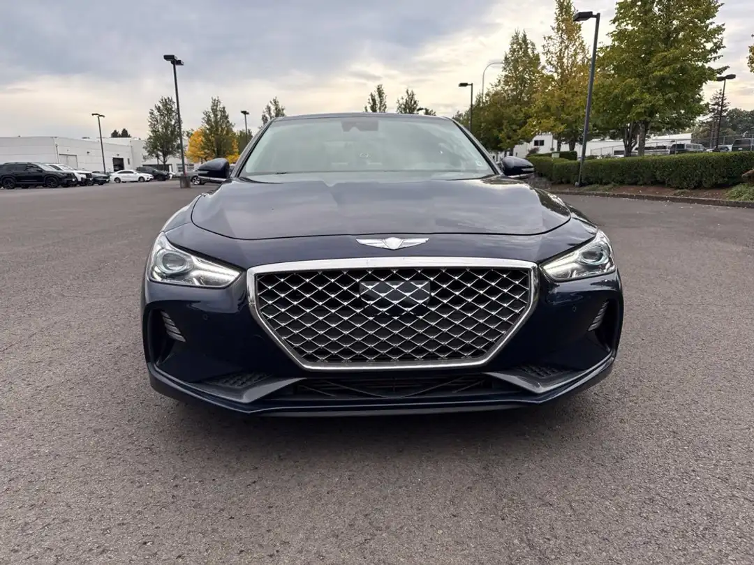 2019 Genesis G70 2.0T Advanced - Image 2