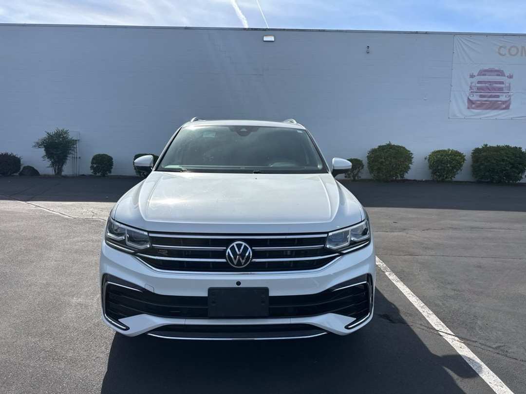 2022 Volkswagen Tiguan 2.0T SEL RLine - Image 2