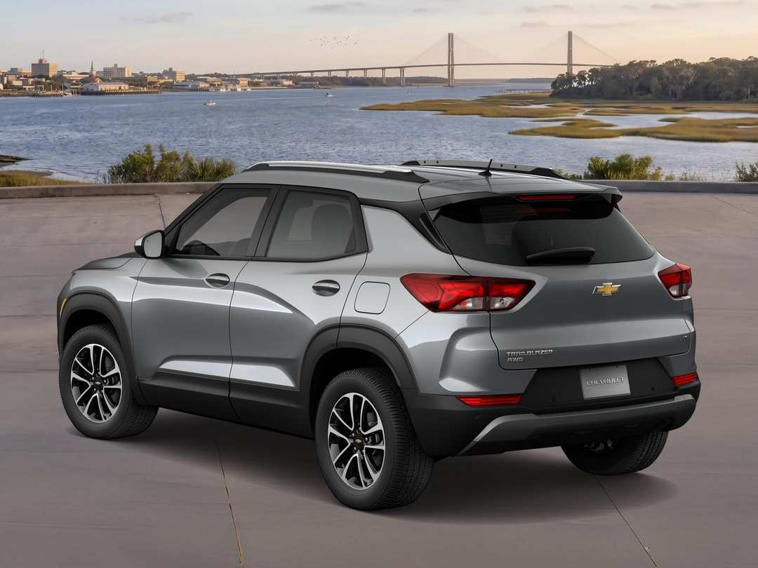 2026 Chevrolet Trailblazer LT - Image 2