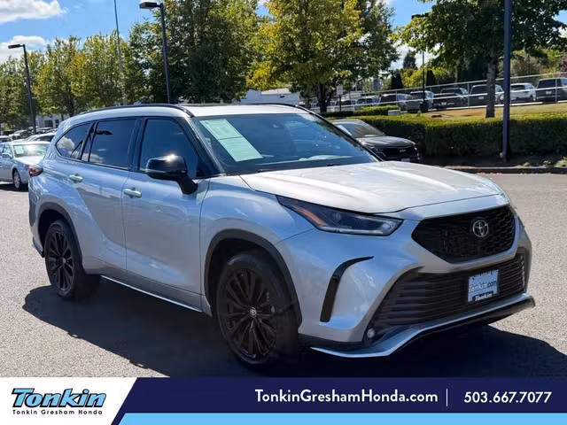 2025 Toyota Highlander XSE