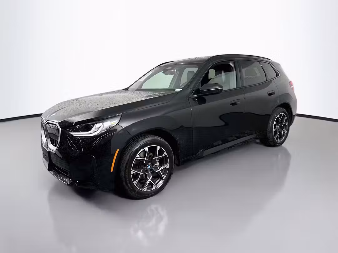 2025 BMW X3 30 xDrive - Image 3