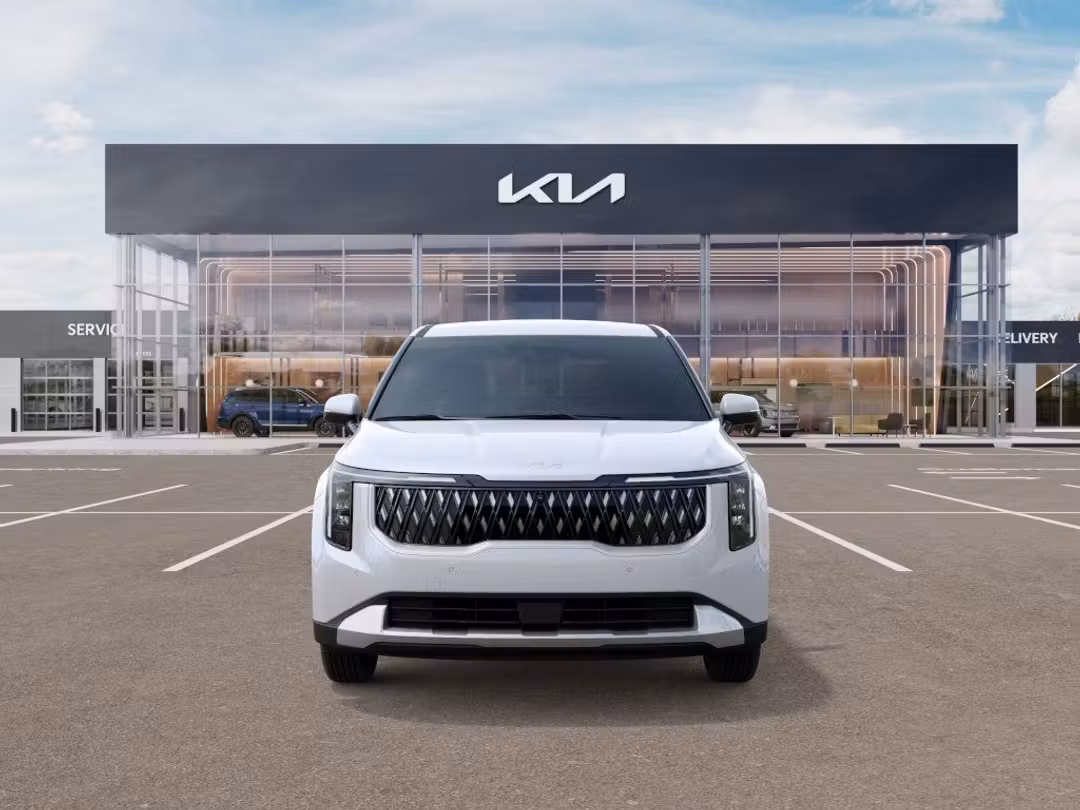 2027 Kia Carnival LXS - Image 2