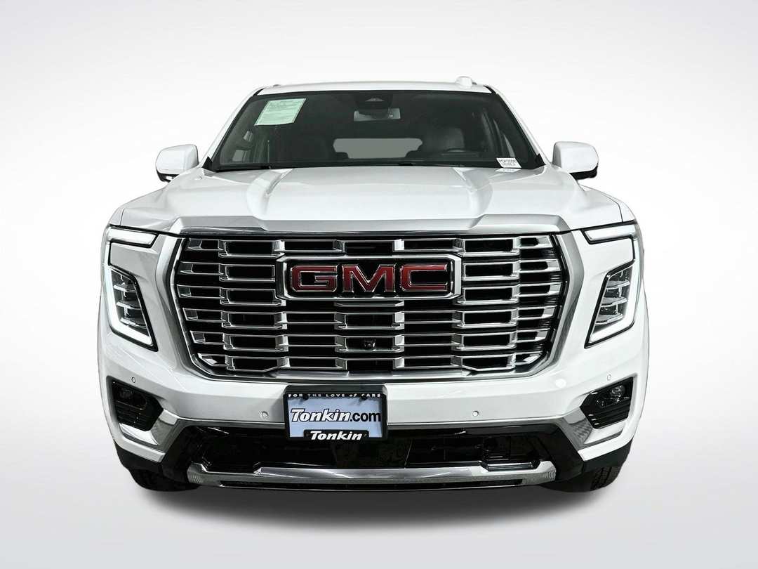 2025 GMC Yukon Xl Denali - Image 2
