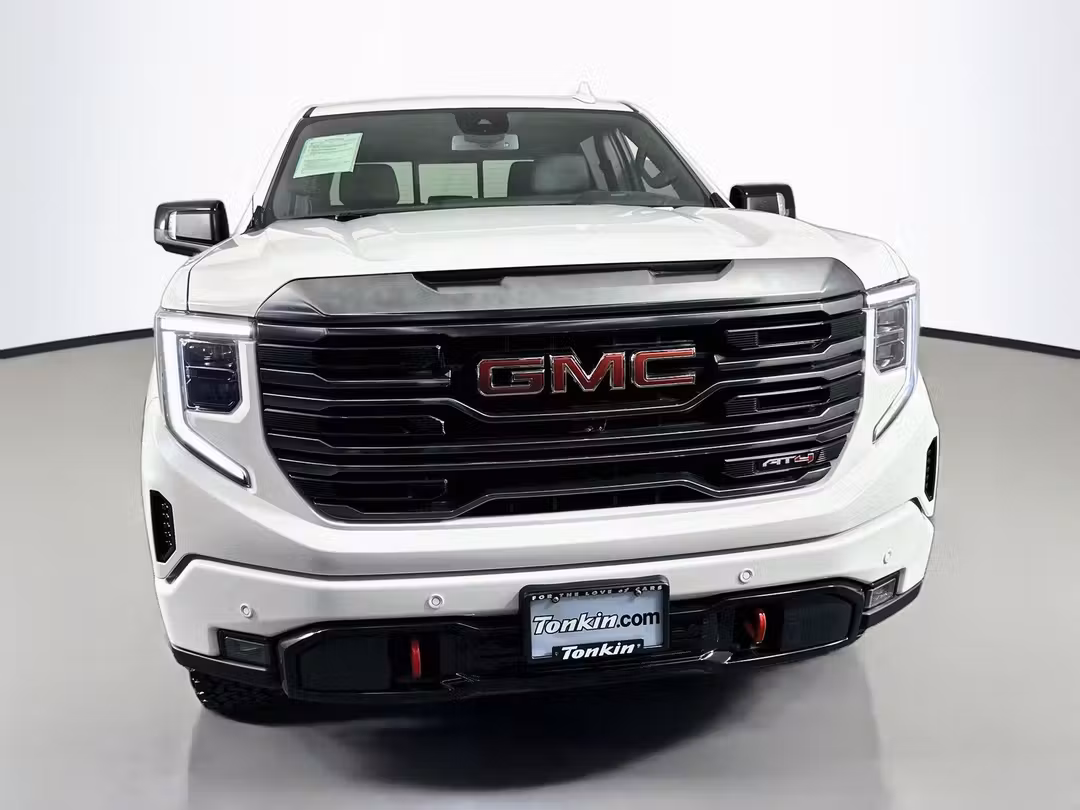 2022 GMC Sierra 1500 AT4 - Image 2
