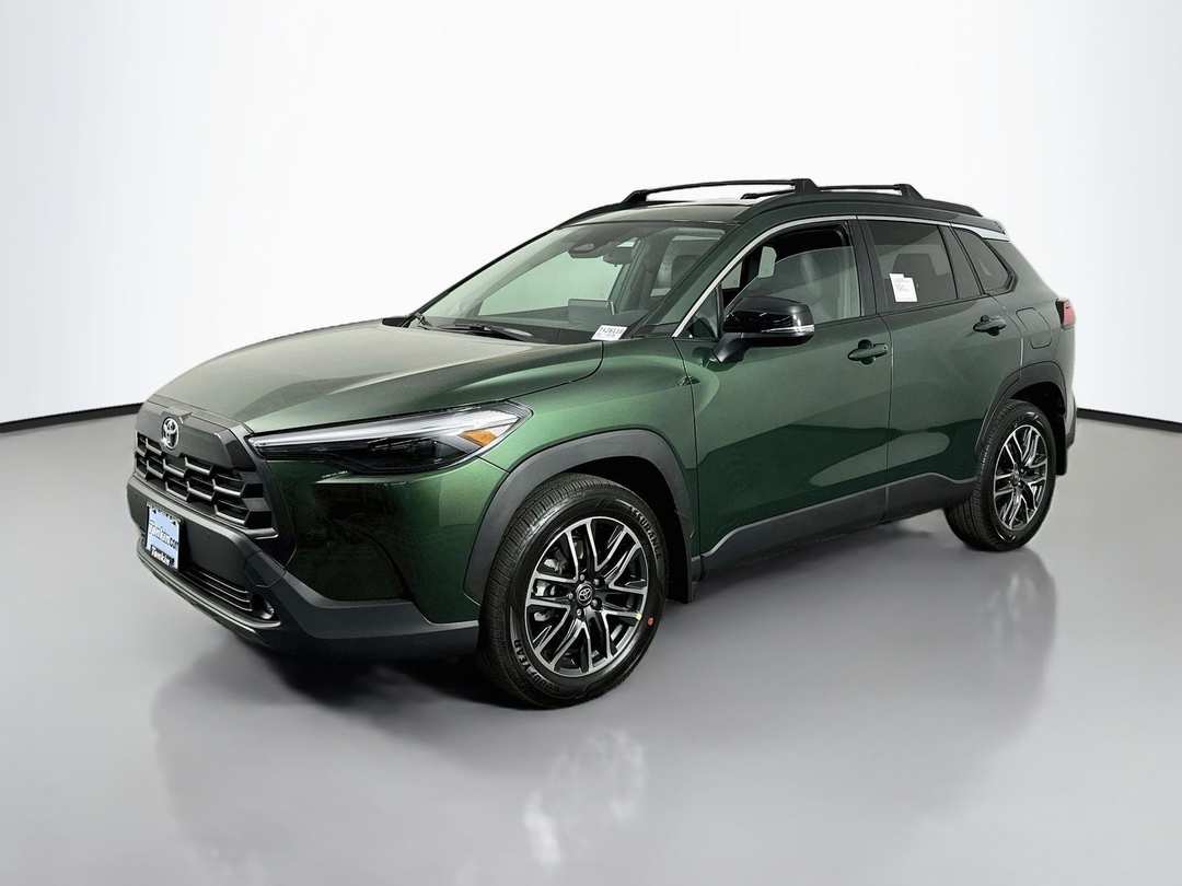 2026 Toyota Corolla Cross XLE - Image 3