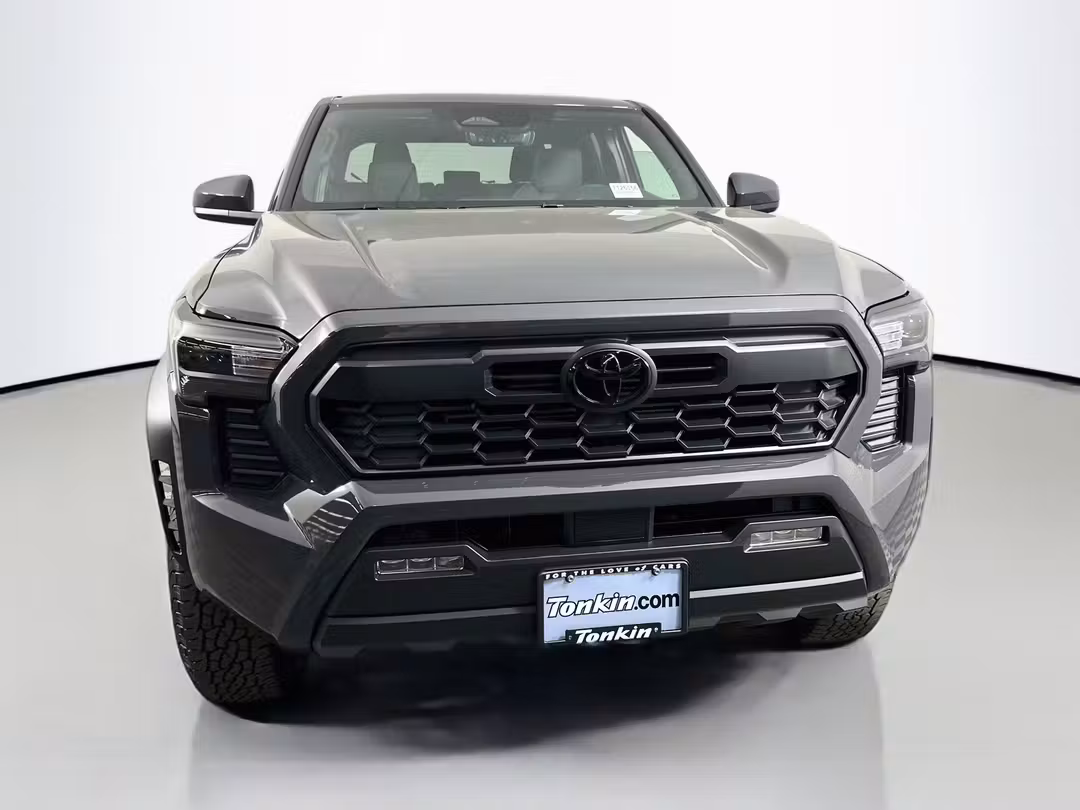 2026 Toyota Tacoma TRD OffRoad - Image 2