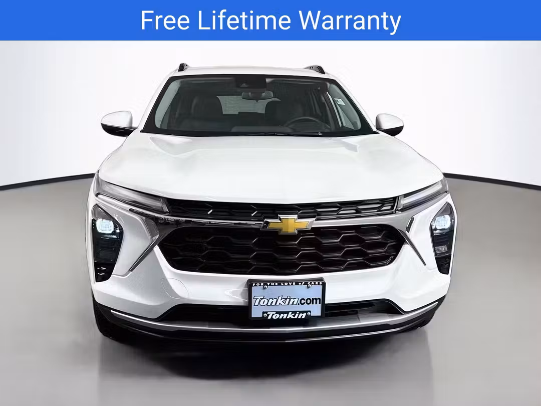 2026 Chevrolet Trax LT - Image 2