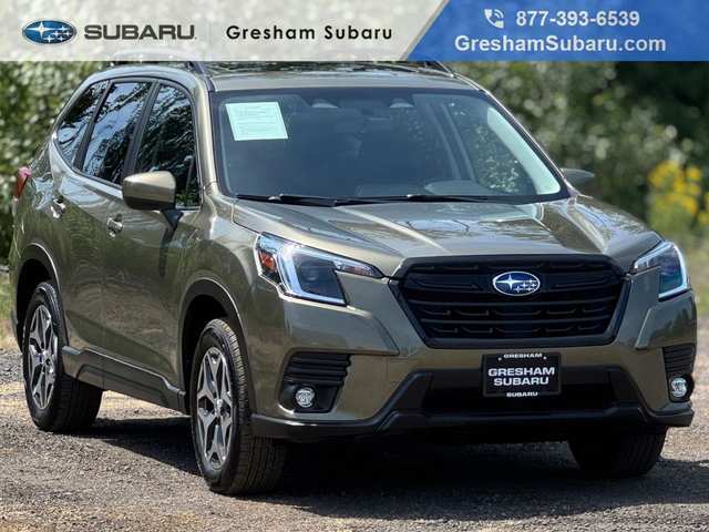 2024 Subaru Forester Premium