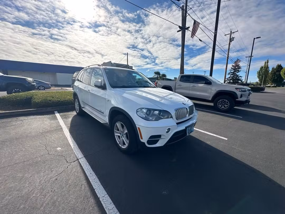 2012 BMW X5 xDrive35d - Image 3