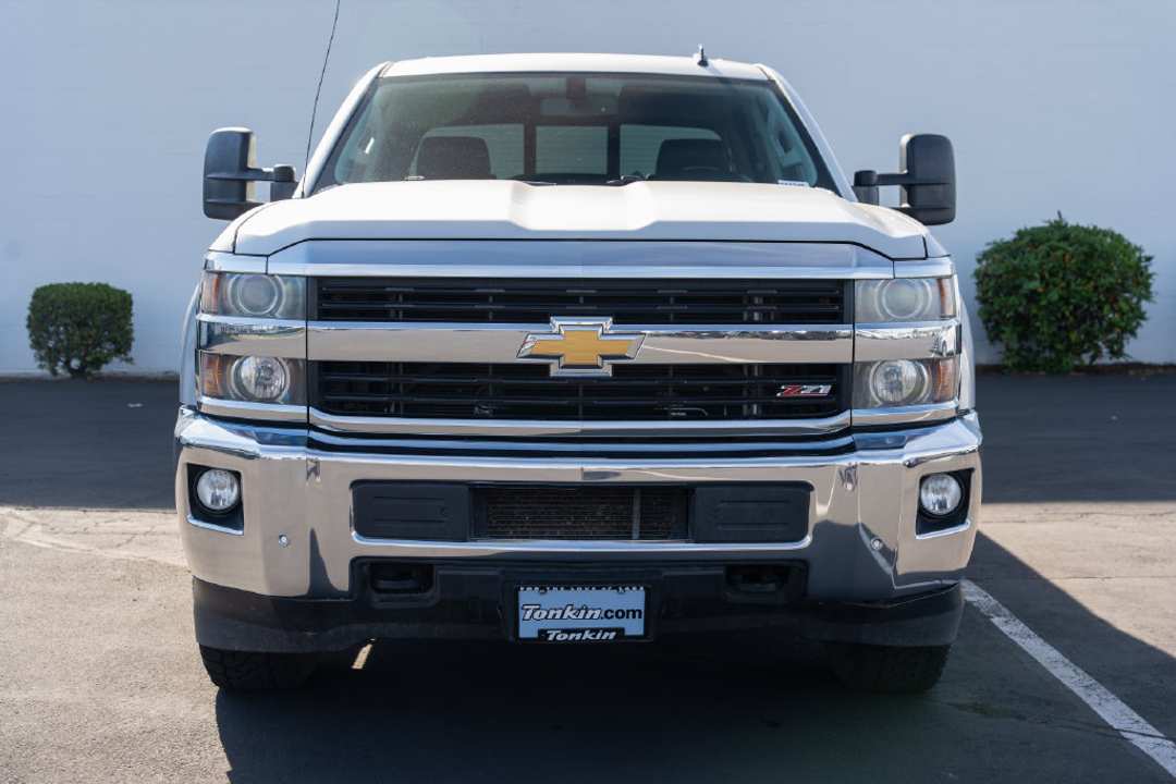 2015 Chevrolet Silverado 3500Hd LTZ - Image 2