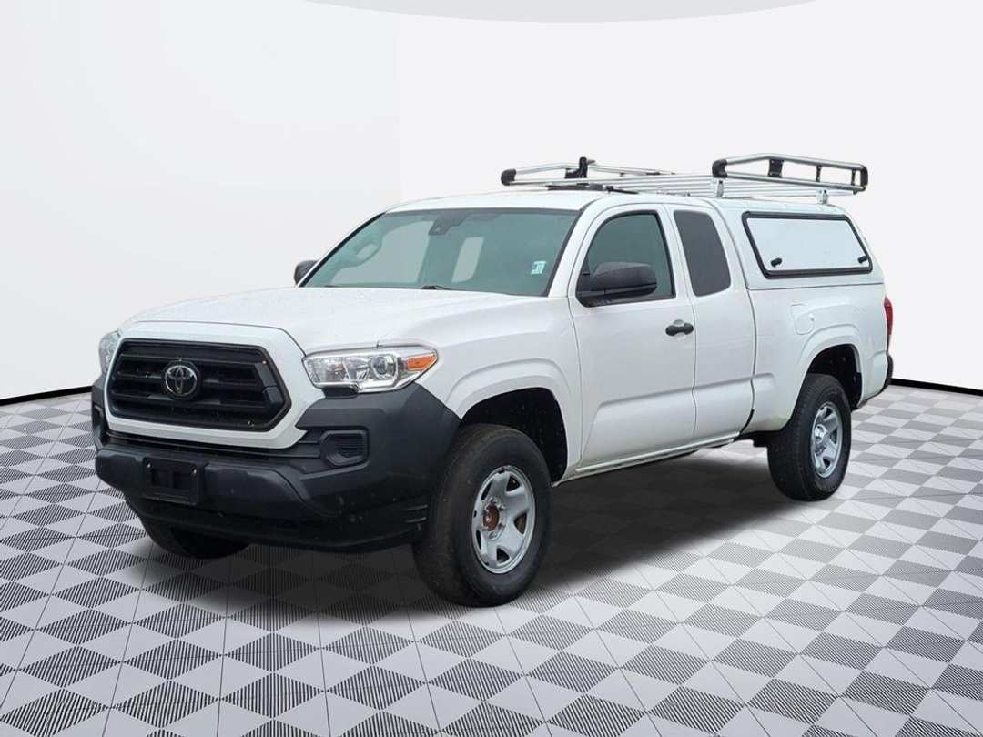 2022 Toyota Tacoma SR - Image 2