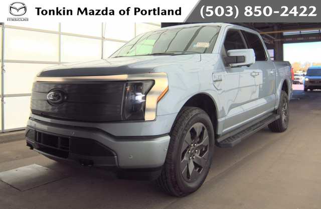 2022 Ford F-150 Lightning Lariat