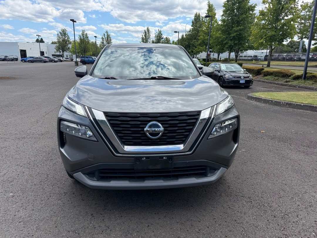 2021 Nissan Rogue SV - Image 2
