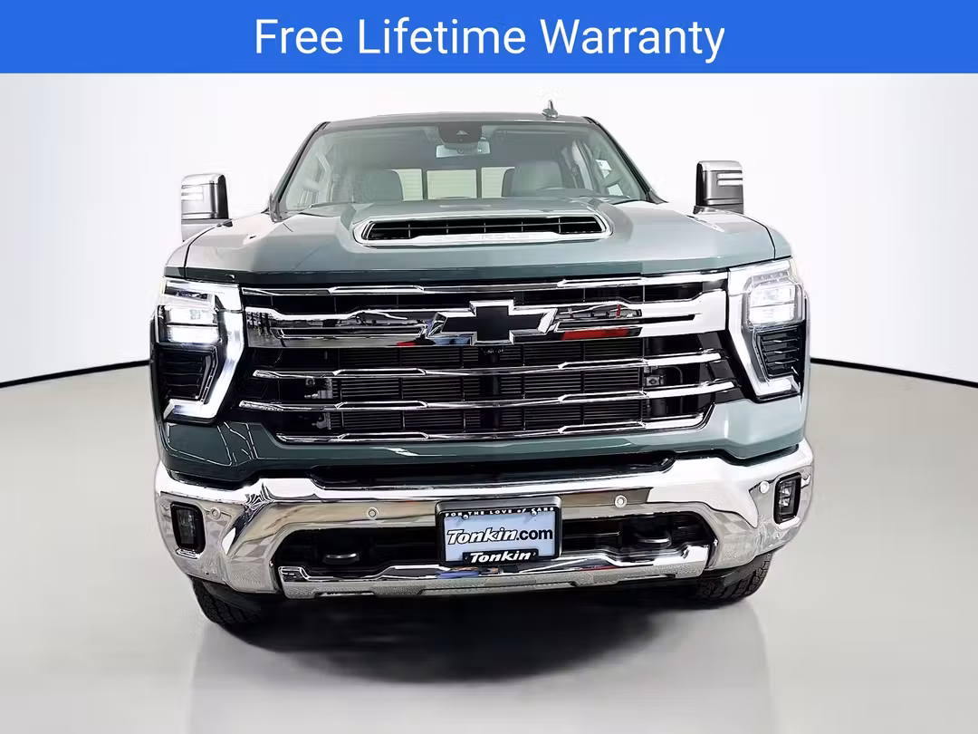2026 Chevrolet Silverado 2500Hd LTZ - Image 2
