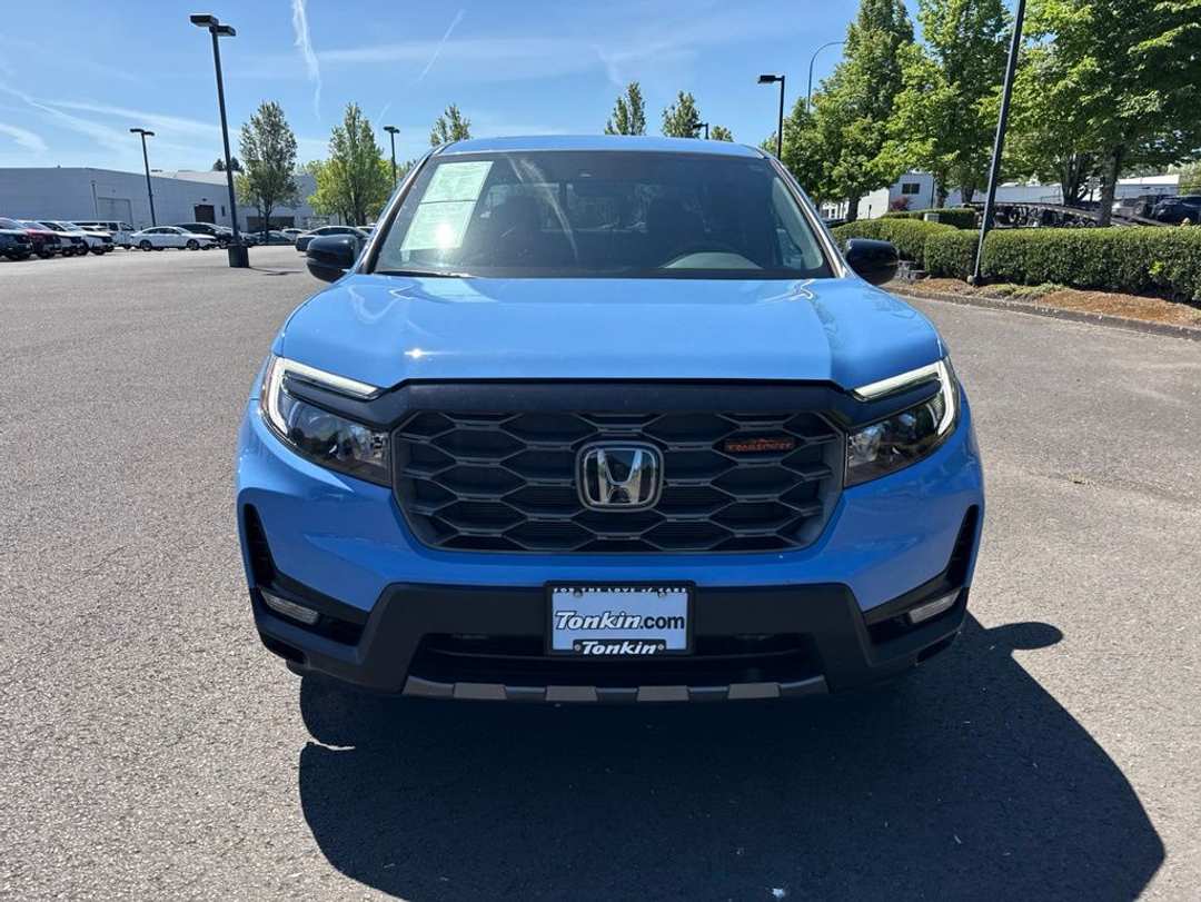 2025 Honda Ridgeline TrailSport - Image 2