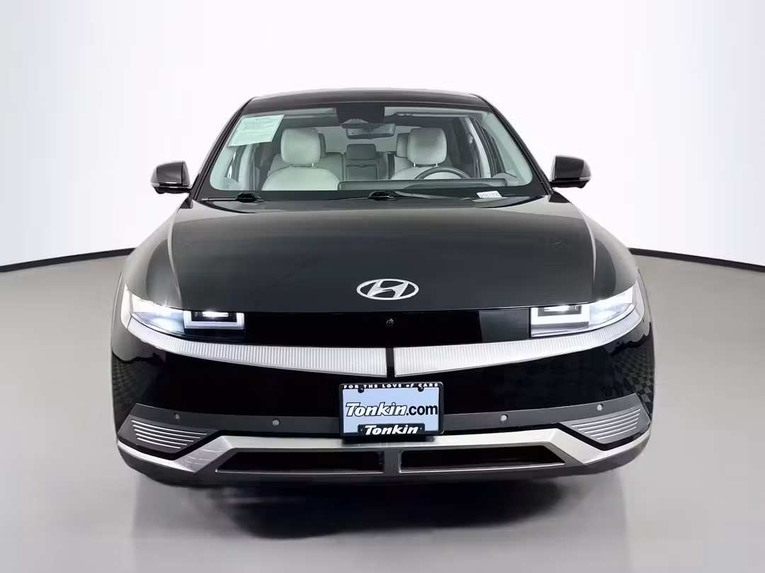 2024 Hyundai Ioniq 5 Limited - Image 2
