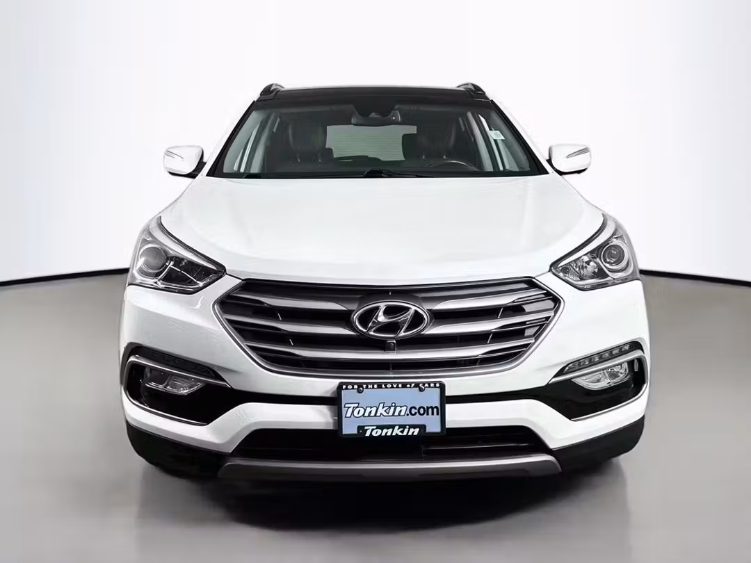 2018 Hyundai Santa Fe Sport 2.0T Ultimate - Image 3