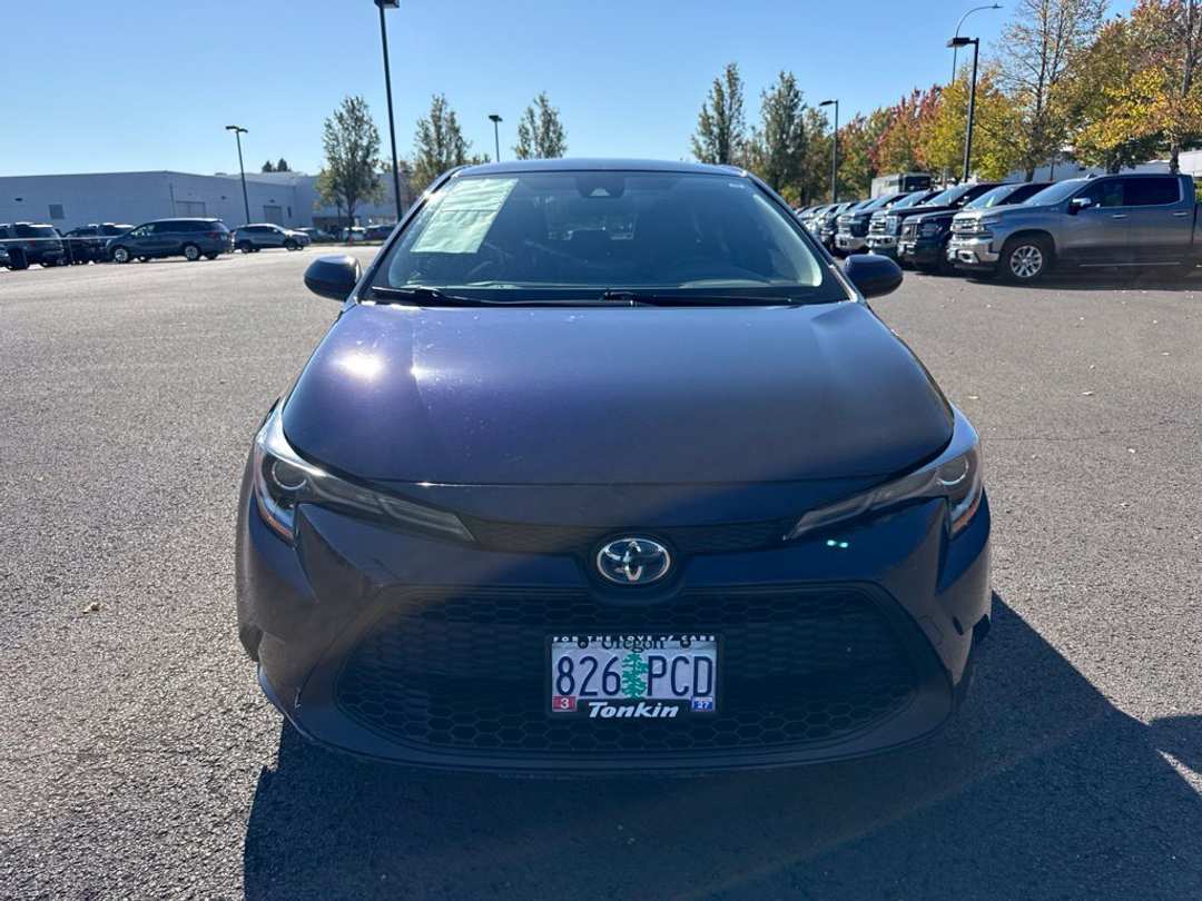 2022 Toyota Corolla Hybrid LE - Image 2