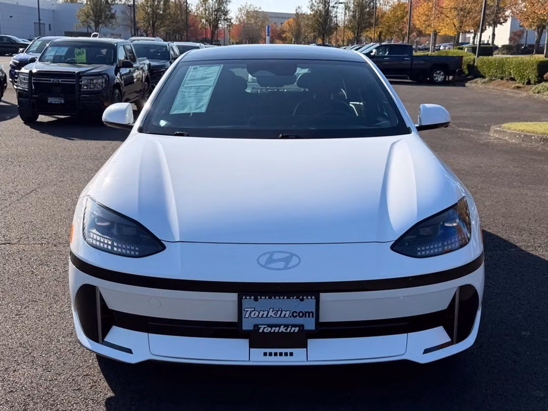 2023 Hyundai Ioniq 6 Limited - Image 3