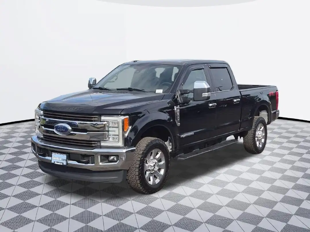 2017 Ford F-350Sd King Ranch - Image 2