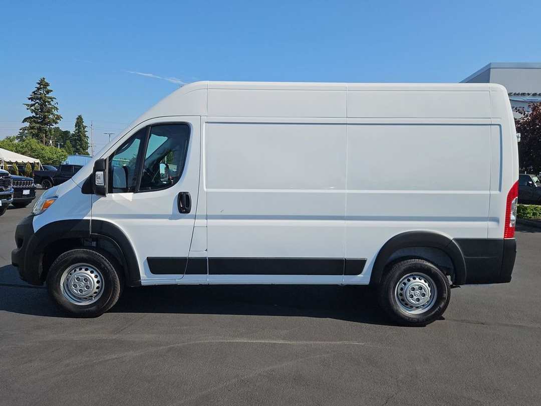 2026 Ram Promaster 2500 High Roof - Image 3