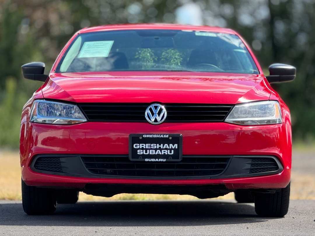 2014 Volkswagen Jetta 2.0L S - Image 2