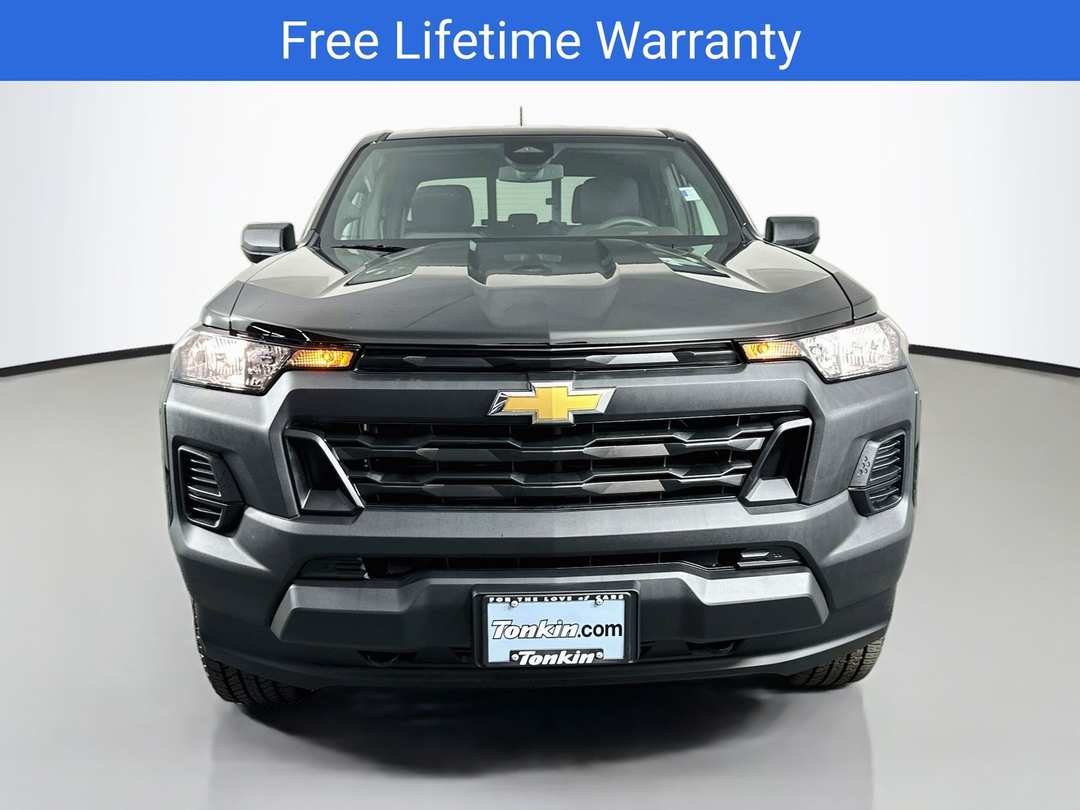 2026 Chevrolet Colorado Work - Image 2