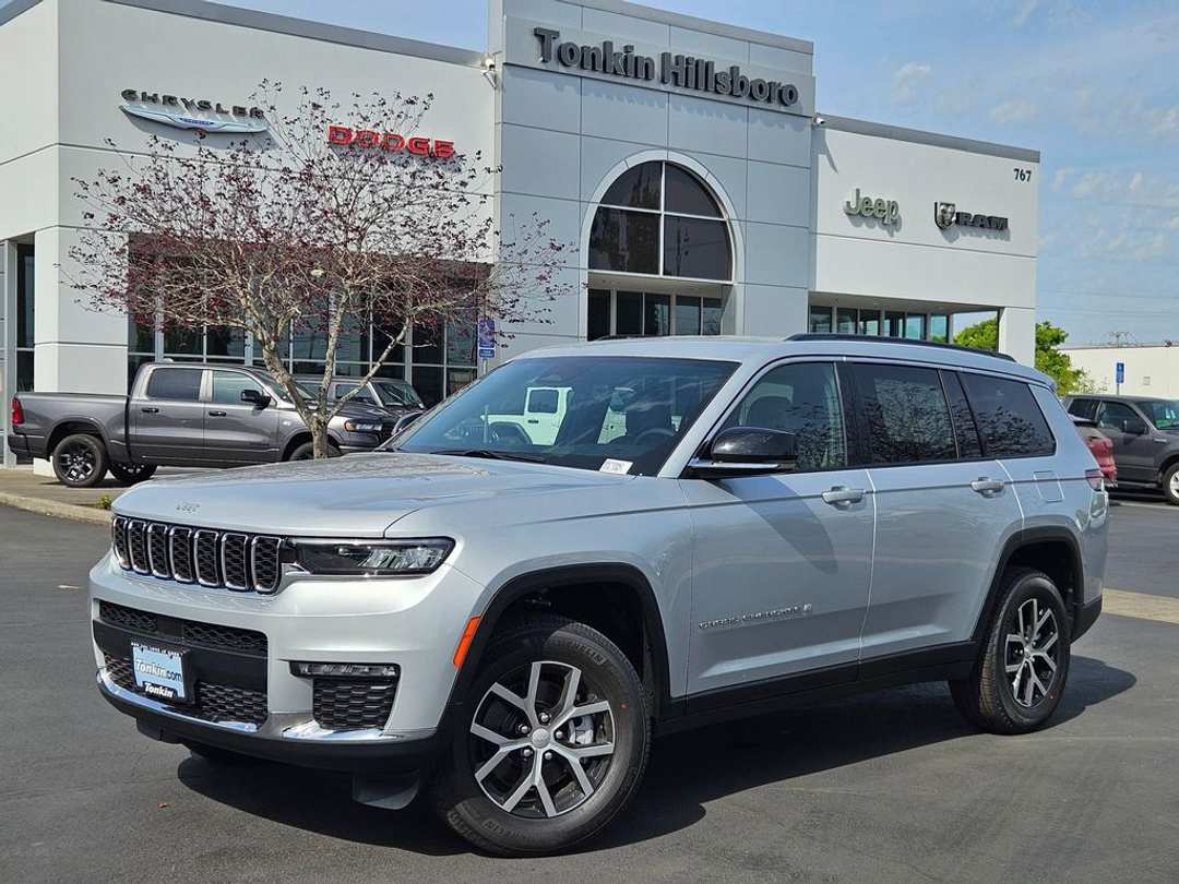 2025 Jeep Grand Cherokee L Limited - Image 2