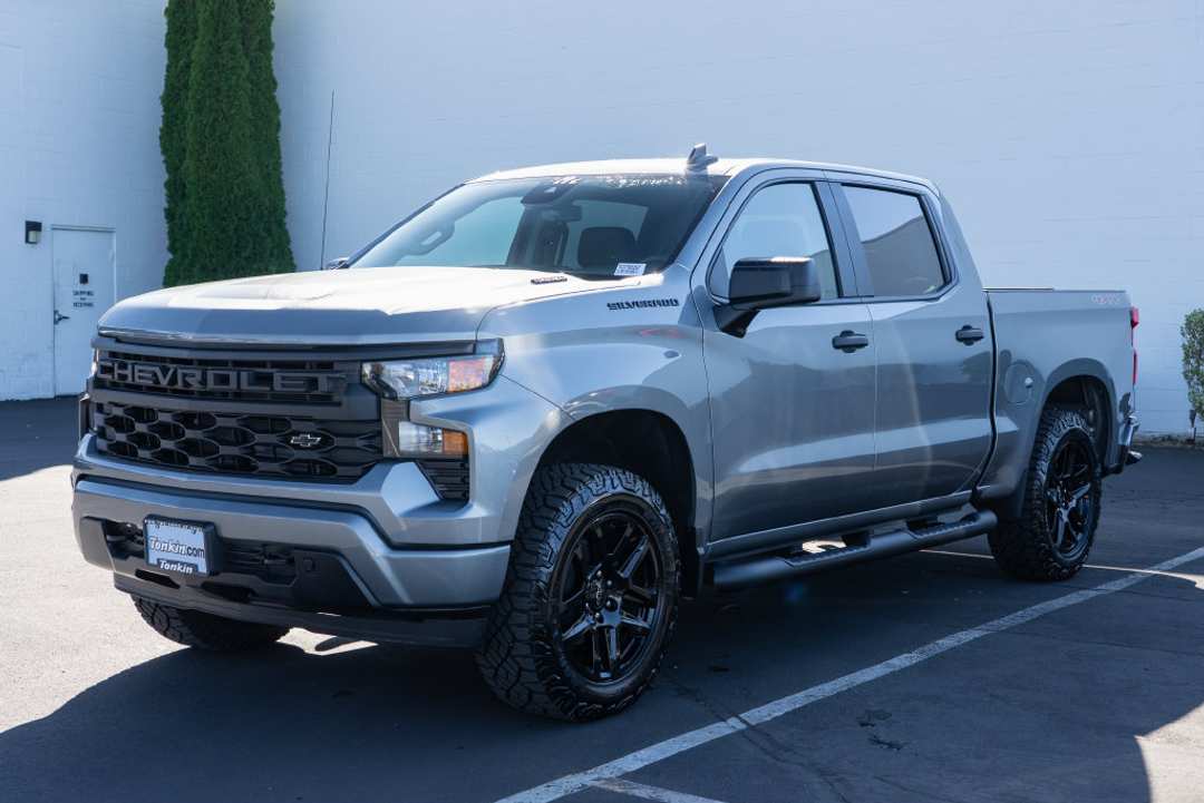 2026 Chevrolet Silverado 1500 Custom - Image 3