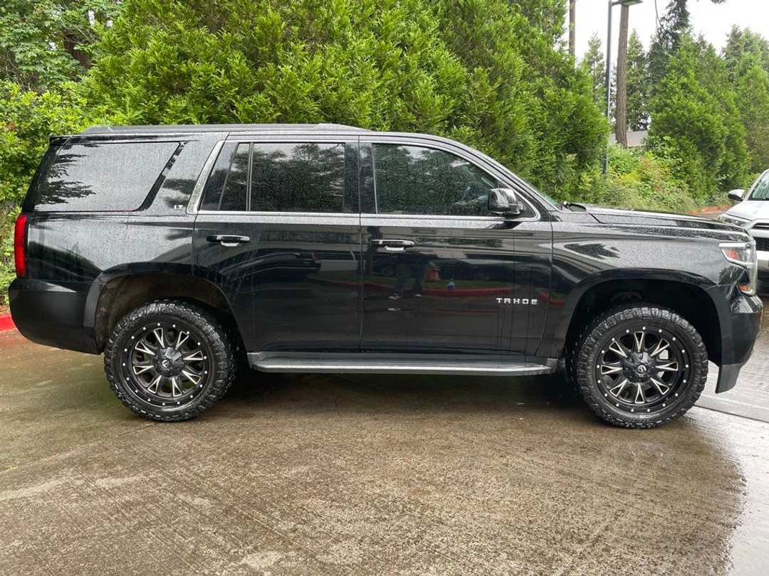 2015 Chevrolet Tahoe LT - Image 2