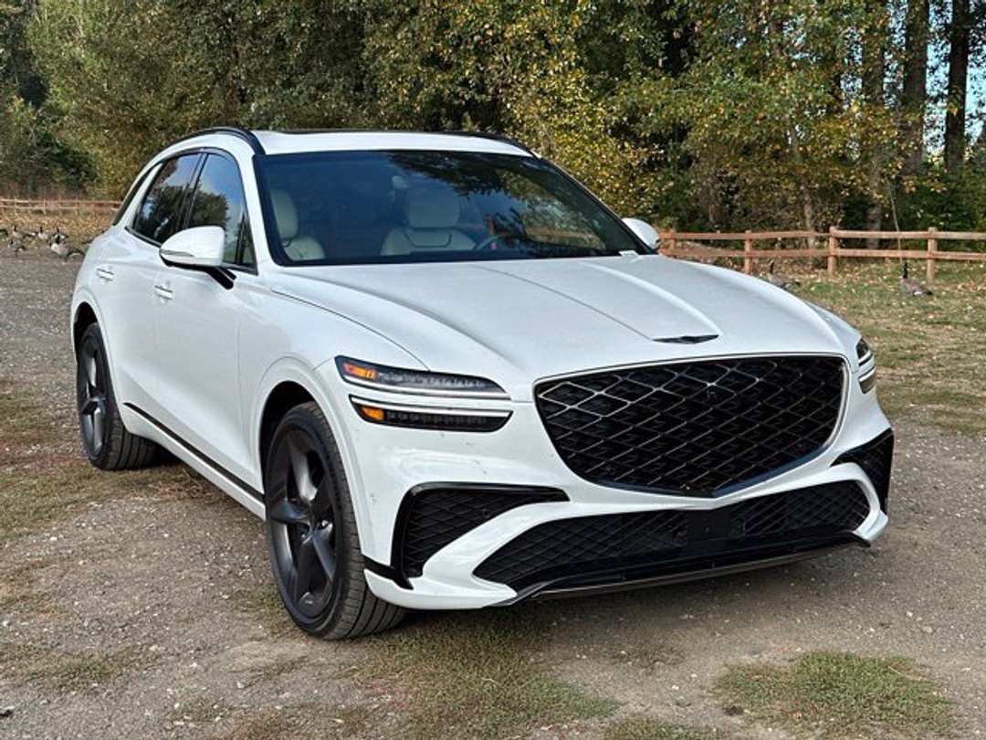 2026 Genesis Gv70 3.5T Sport Prestige - Image 2