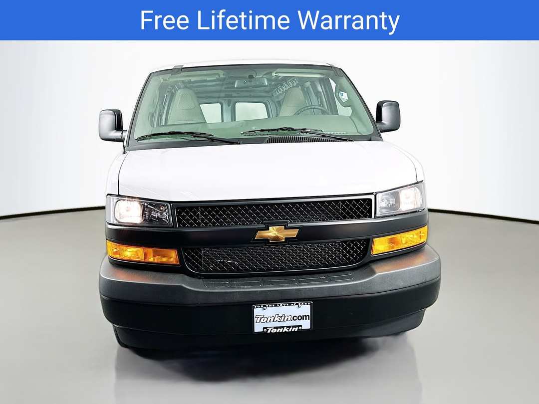 2026 Chevrolet Express 2500 Work - Image 2