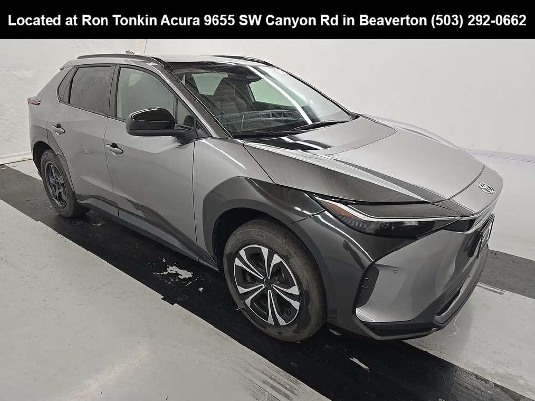 Used 2024 Toyota bZ4X XLE with VIN JTMAAAAA7RA039402 for sale in Portland, OR