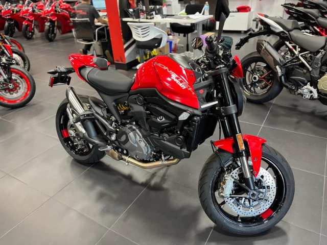 2025 Ducati Monster Plus